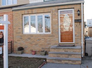 3336 200th St, Flushing, NY 11361