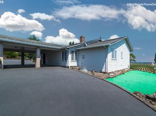 3400 NW Hill Rd, McMinnville, OR 97128