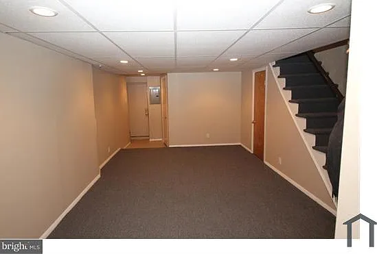 5220 Euclid St — Photo 11