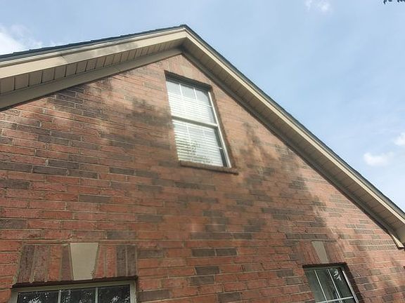 3rd image of 1084 Tara Dr