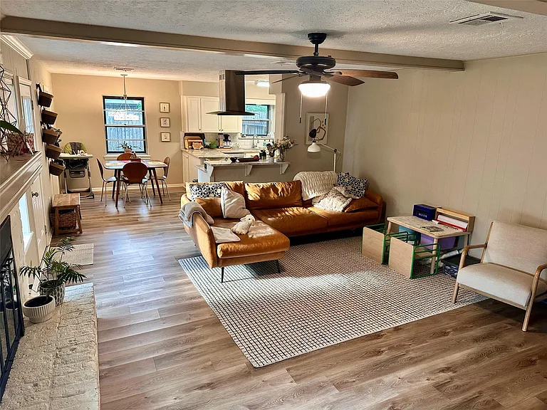 28903 Twisted Oak Dr — Photo 10