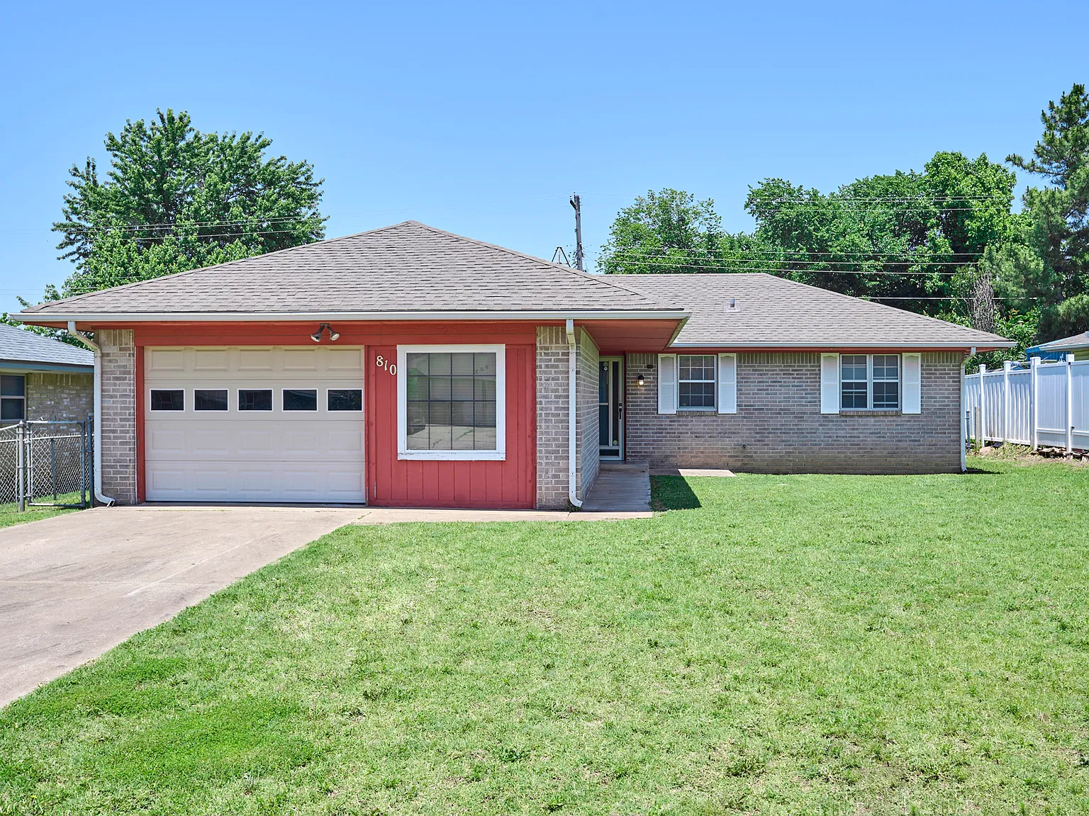 3 bed, 1300 sqft, $1,395 — Photo 3