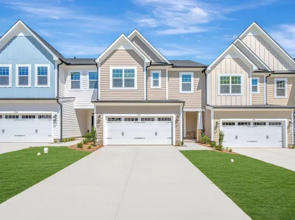 3118 Cathedral Comb Dr #246, Apex, NC 27502