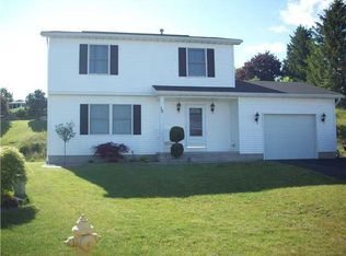 10 Cherry Blossom Cir, North Chili, NY 14514