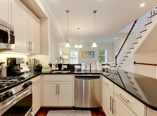 4209 8th St NW #2, Washington, DC 20011