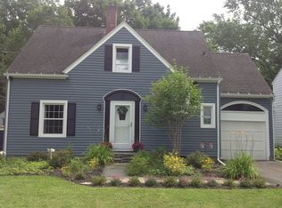 214 Lockwood Rd, Syracuse, NY 13214