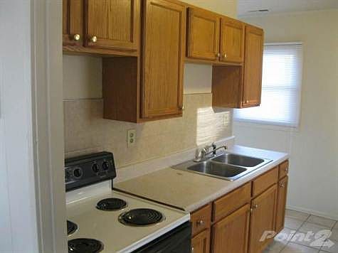 Madison Kitchen 2