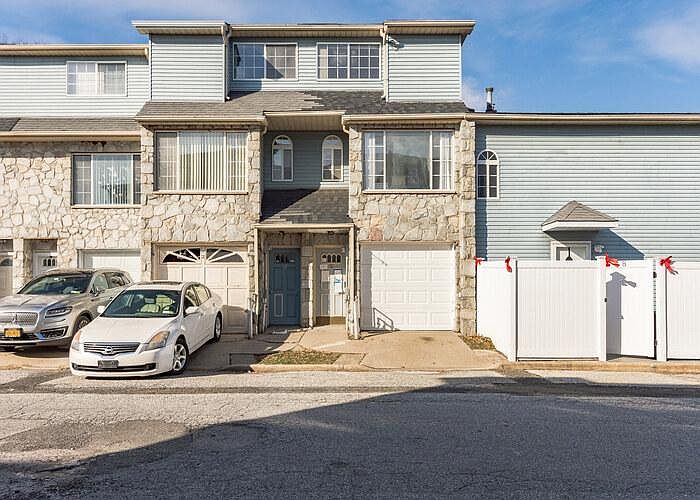 1st image of 10 Temple Ct