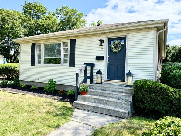 7 Wallis Ave
