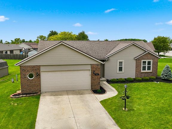 2nd image of 5021 Clovedale Dr