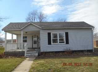 10 N Pleasant St, Princeton, IL 61356