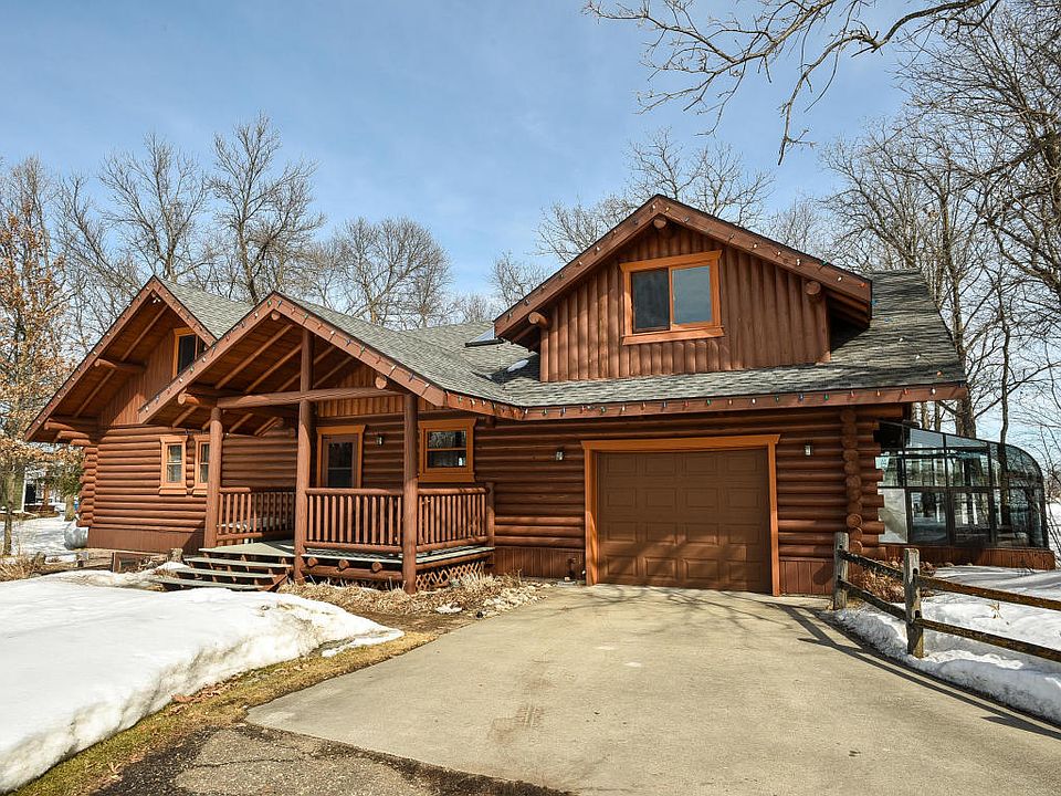 1st image of 2332 Cherry Hill Dr