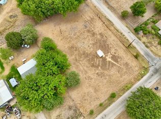 Rogers Rd, Newark, TX 76071