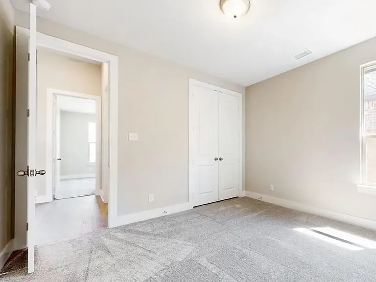 1432 Lawnview Dr — Photo 34