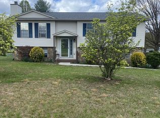 325 Shannon View Rd, Johnson City, TN 37615