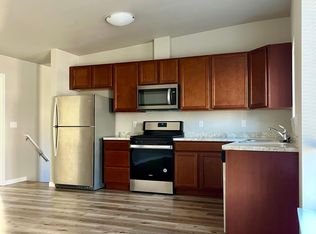 112 Willow View Cir, Anchorage, AK 99504