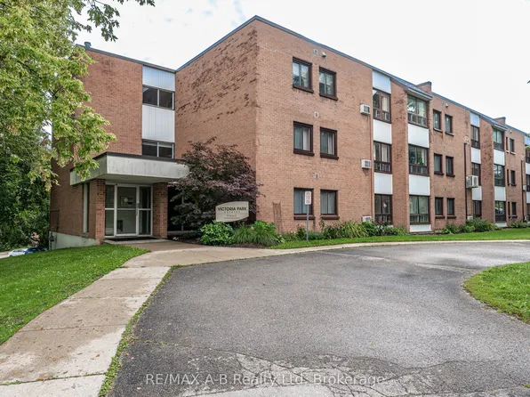 97 Huron St #104, Stratford, ON N5A 5S7