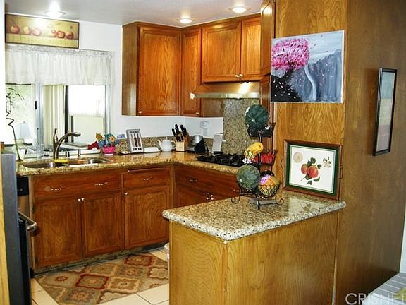 Updated Kitchen with Stainless Appliances