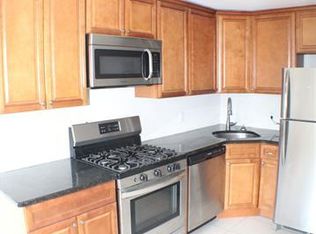 730 Crescent Dr #730, Glenolden, PA 19036