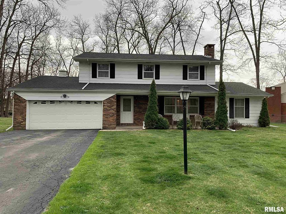 1st image of 1055 Hickory Knls