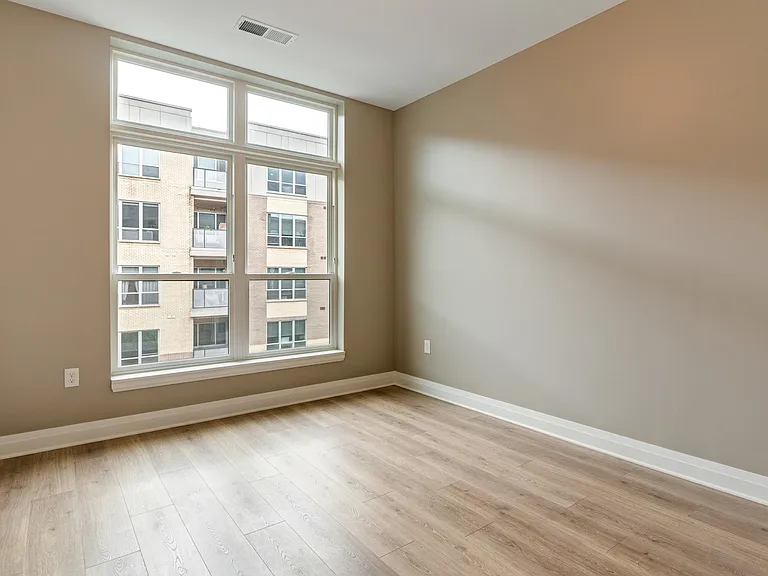 6640 Mooney St #302 — Photo 20