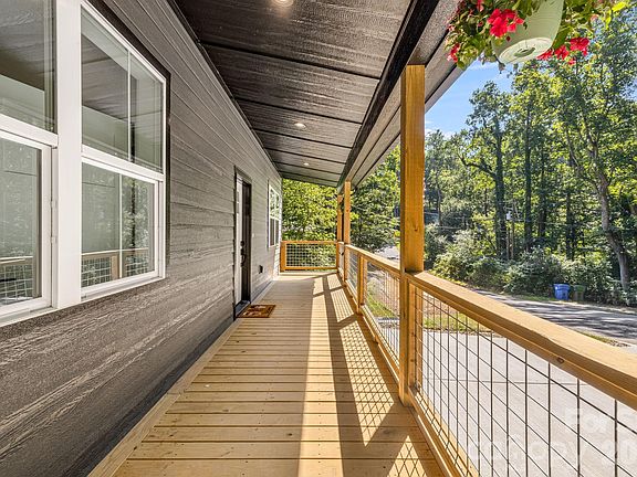 3rd image of 133 Appalachian Way