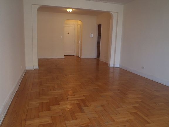 5th image of 10824 71st Ave APT 4E