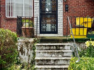 909 Bonaparte Ave, Baltimore, MD 21218