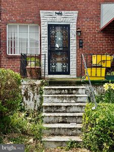 909 Bonaparte Ave, Baltimore, MD, 21218