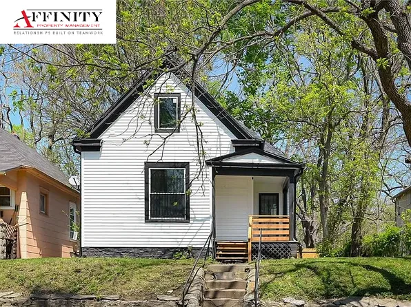 3202 E 21st St, Kansas City, MO 64127