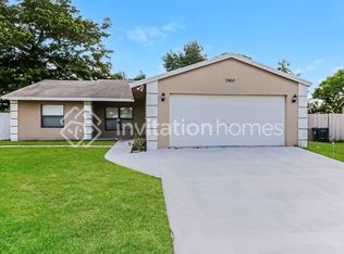 5980 Triphammer Rd, Lake Worth, FL 33463