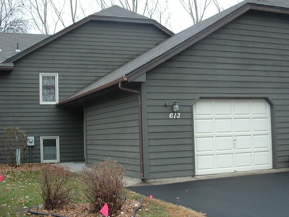 1st image of 613 Belland Ave