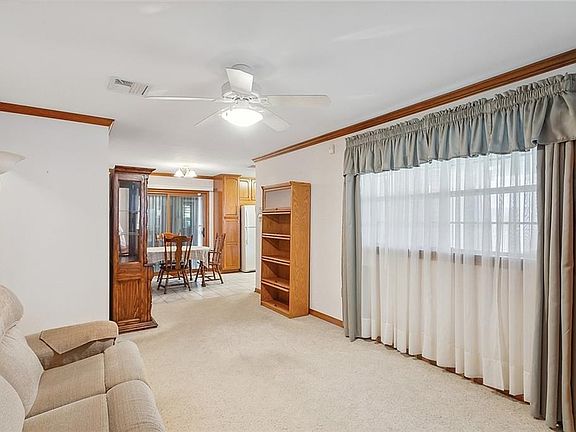 2nd image of 1621 High Ave