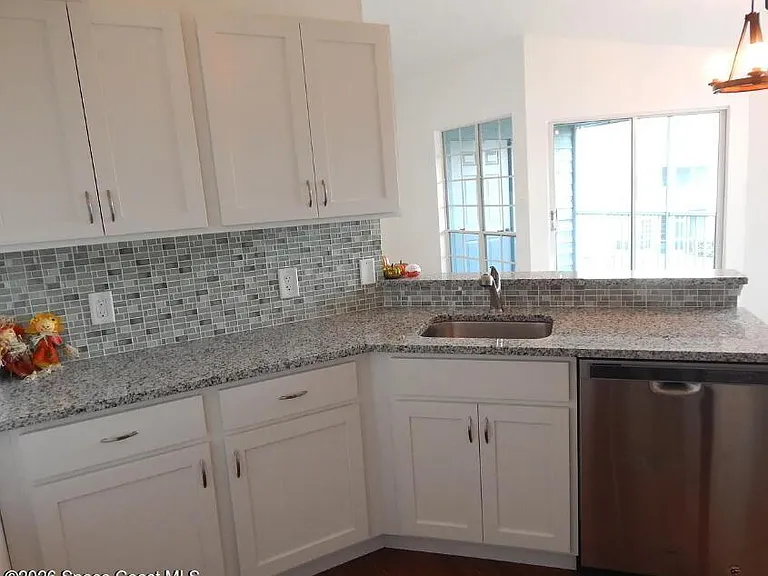 7220 N Highway 1 #202 — Photo 10