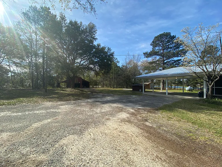 557 Taylor Pond Rd — Photo 17