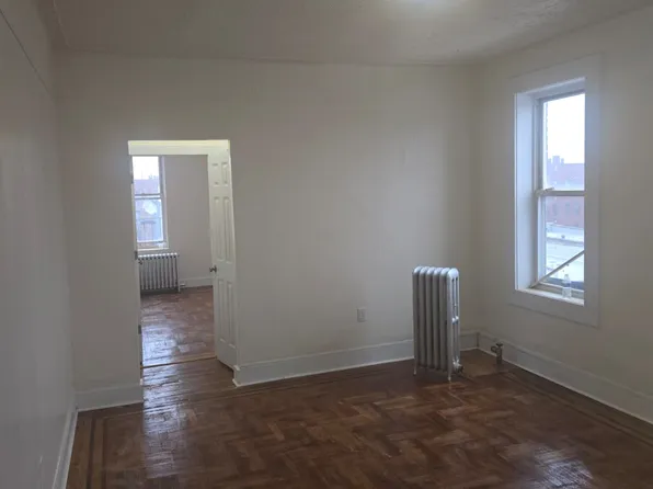 845 Schenectady Avenue image 1 of 4