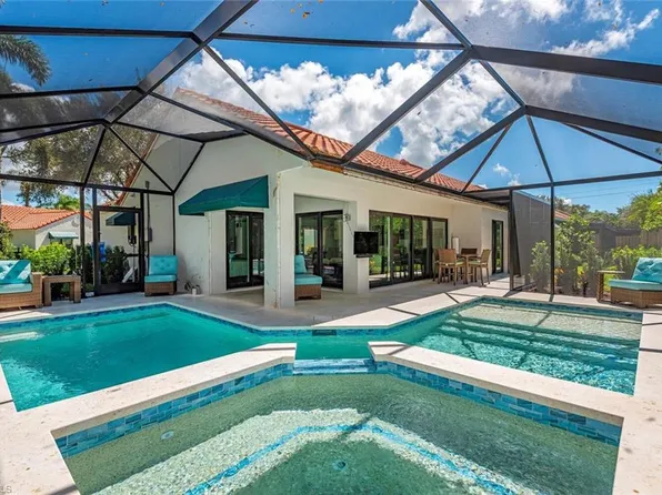 748 Reef Point CIR, NAPLES, FL 34108