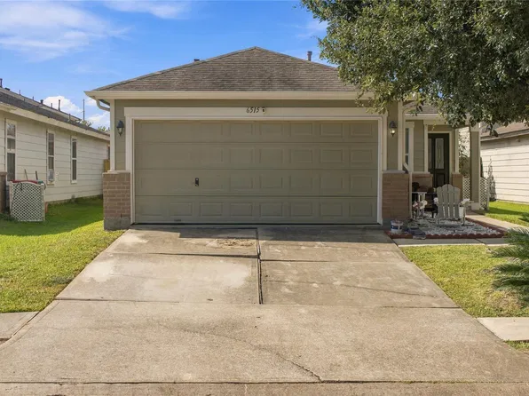 6515 Green Pear Ln, Houston, TX 77049