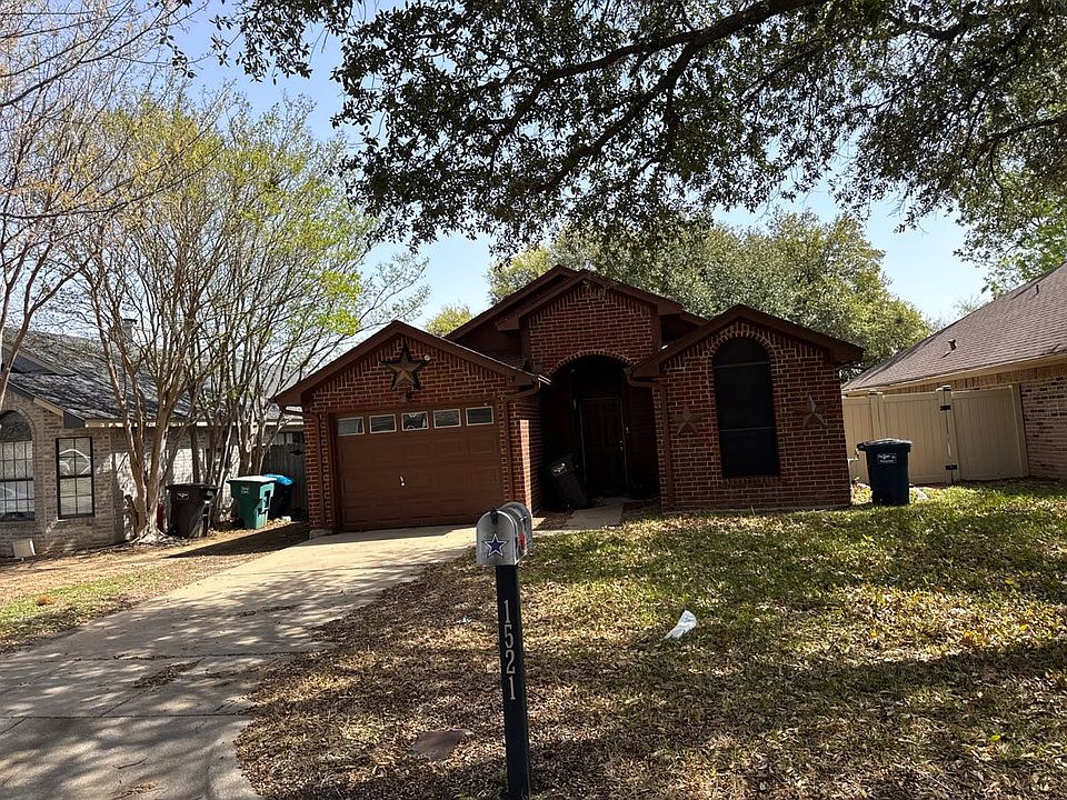 1st image of 1521 Eastview St