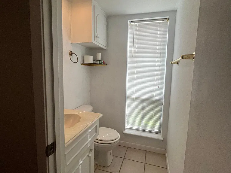 12102 Rhinebeck Dr — Photo 12
