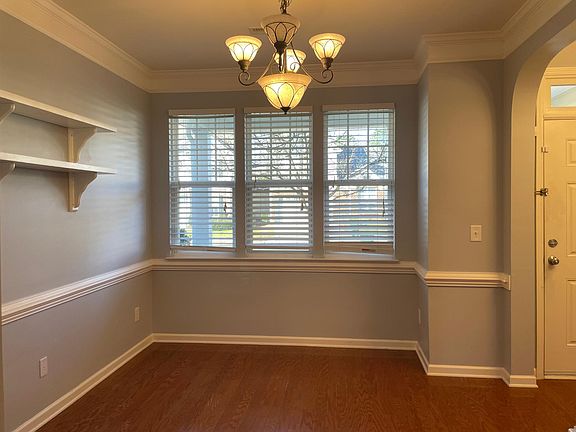 5th image of 205 Royal Tower Way
