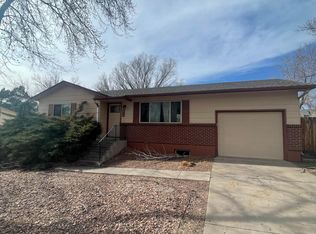 418 Locust Dr, Colorado Springs, CO 80907