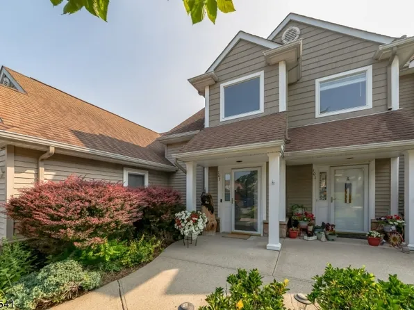 103 Bourne Circle, Hardyston Twp., NJ 07419