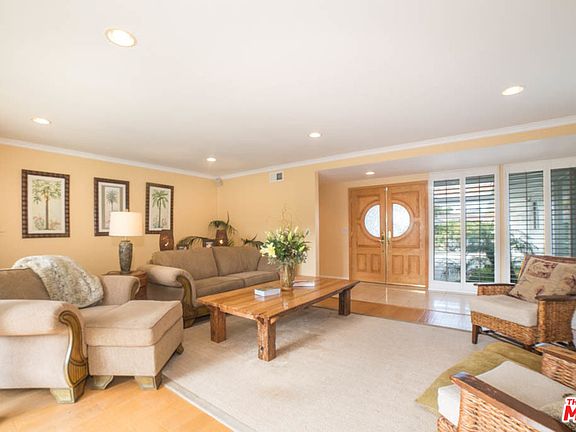 4th image of 5540 W 62nd St