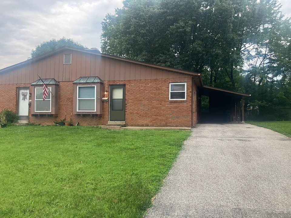 2150 Muren Blvd