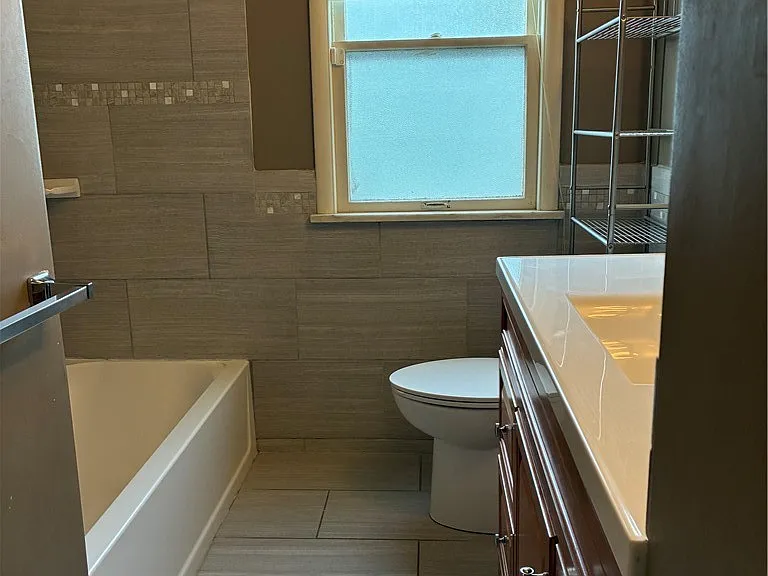23920 Glenhill Dr — Photo 5