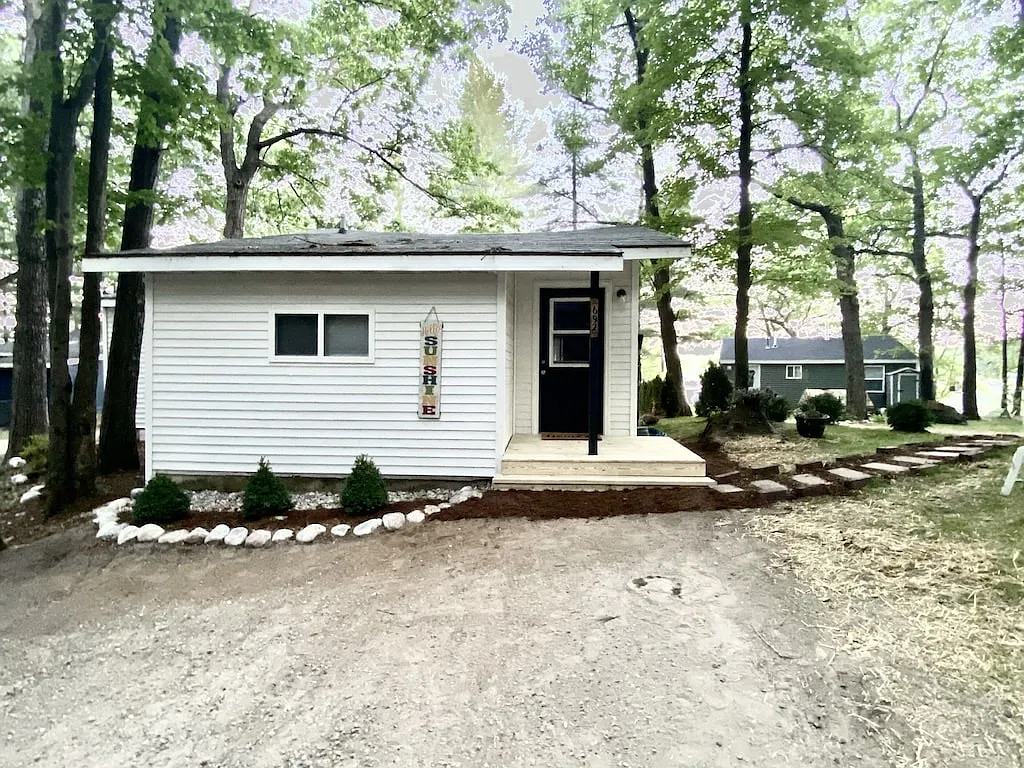 2 bed, 805 sqft, $1,850 — Photo 2