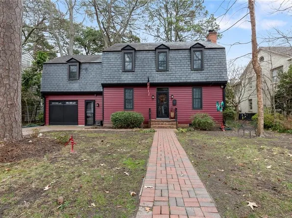 16 Shirley Rd, Newport News, VA 23601