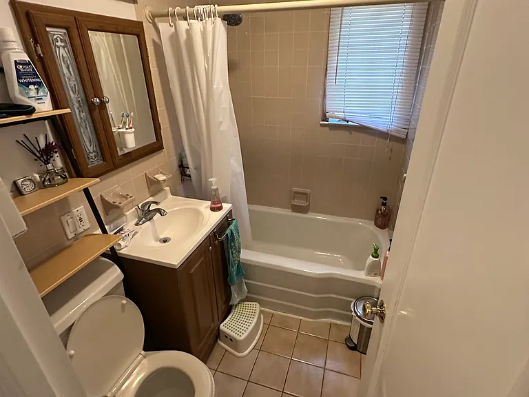 380 Burlington Rd — Photo 18