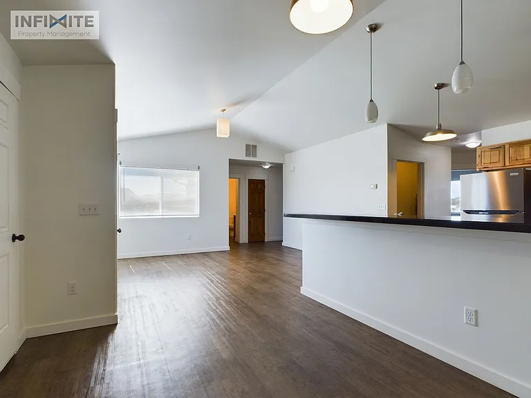 23 Crater Ridge Ln — Photo 2
